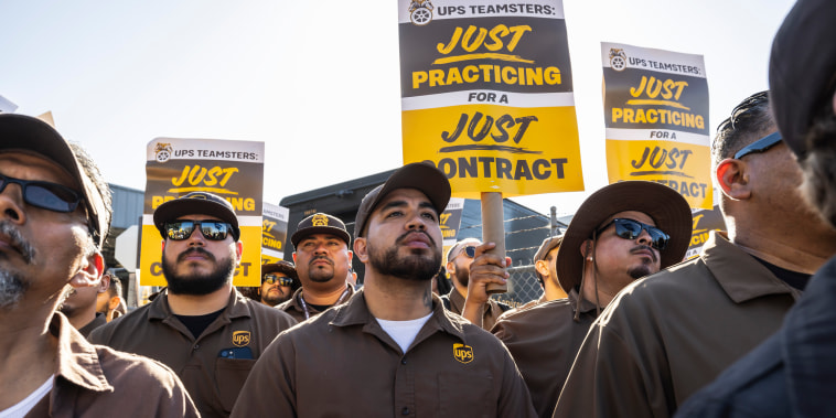  UPS Workers Overwhelmingly Approve New Contract, Successfully Resolving Strike Threat